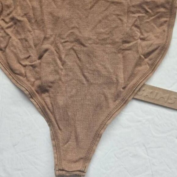SKIMS HI CUT PANTY NWT - Picture 10 of 10